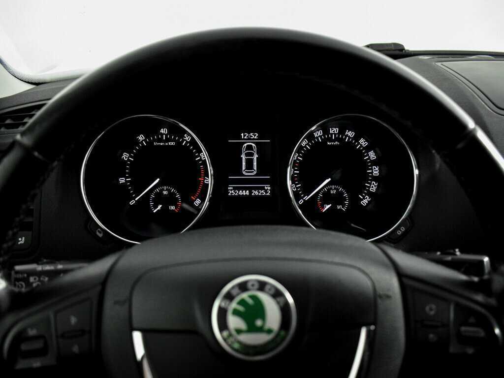 Skoda Yeti б/у, 2013, Роботизированная. Фото: #18