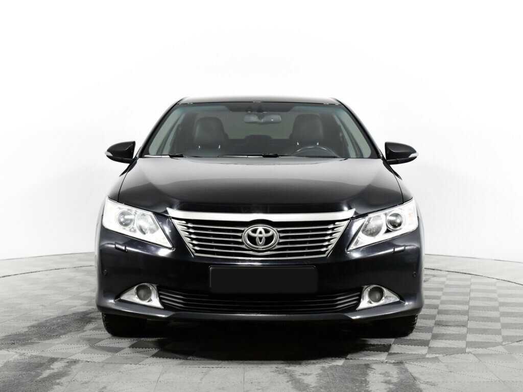 Toyota Camry б/у, 2014, Автоматическая. Фото: #1