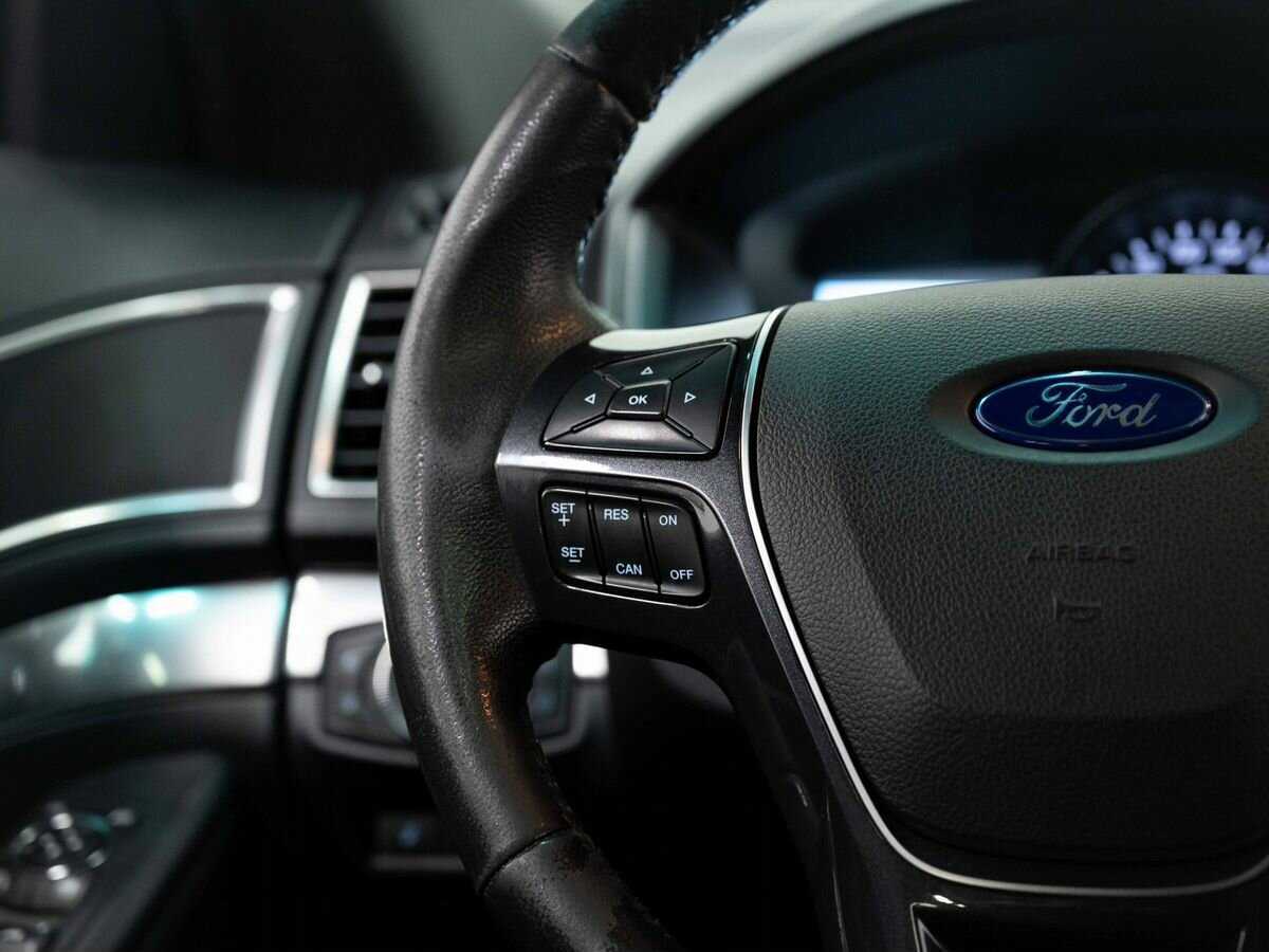 Ford Explorer б/у, 2016, Автоматическая. Фото: #15