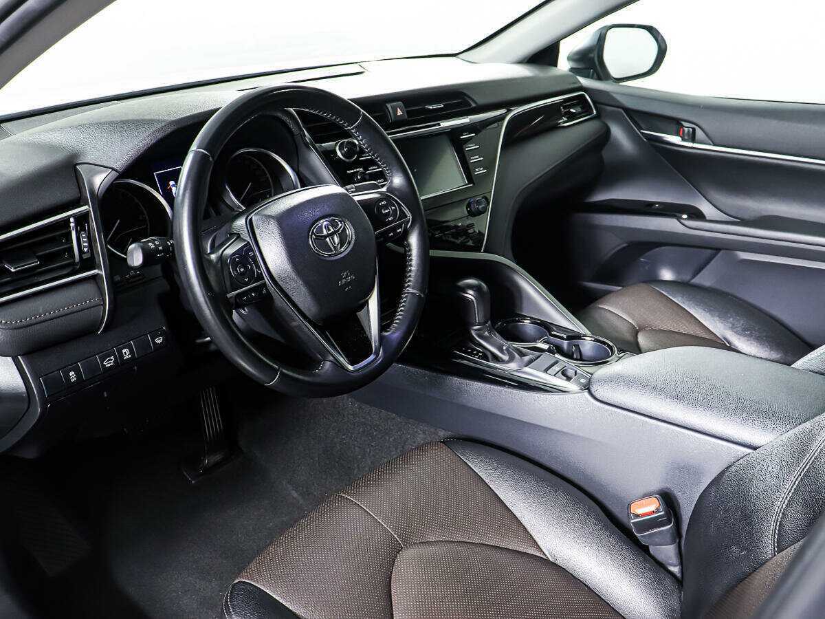 Toyota Camry б/у, 2020, Автоматическая. Фото: #12