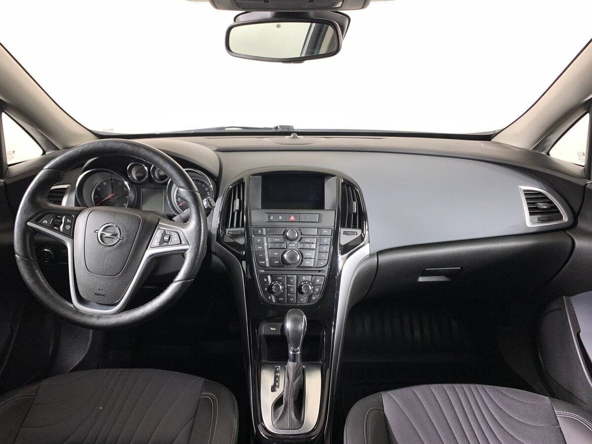 Opel Astra б/у, 2014, Автоматическая. Фото: #11