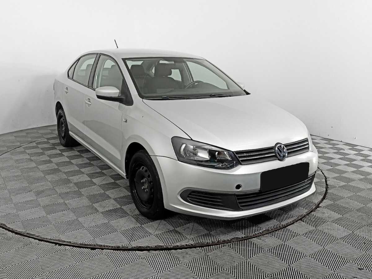 Volkswagen Polo б/у, 2014, Автоматическая. Фото: #2