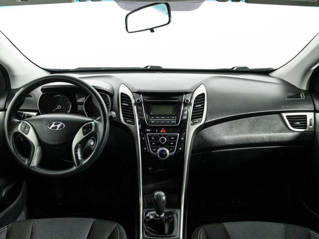 Hyundai i30 б/у, 2013, Механическая. Фото: #12