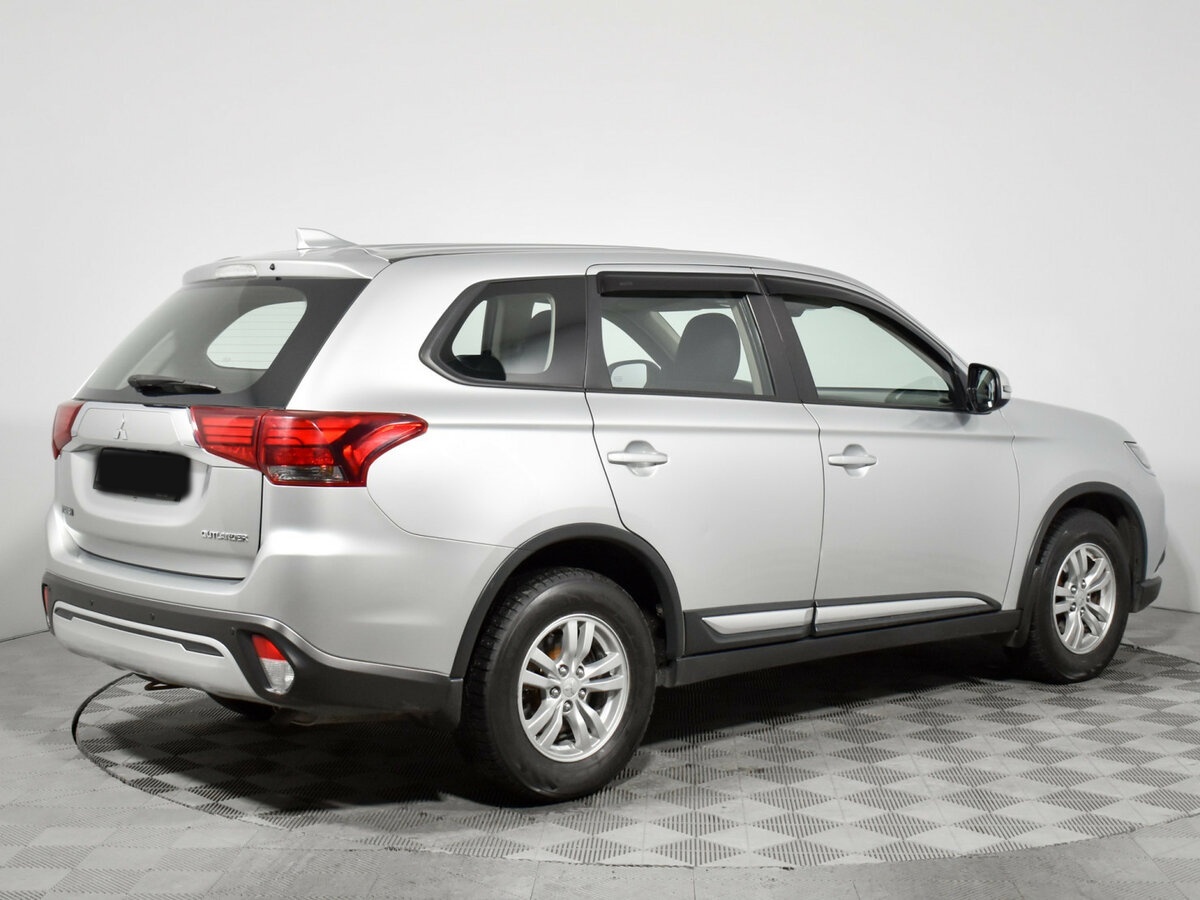 Mitsubishi Outlander б/у, 2018, Вариатор. Фото: #3