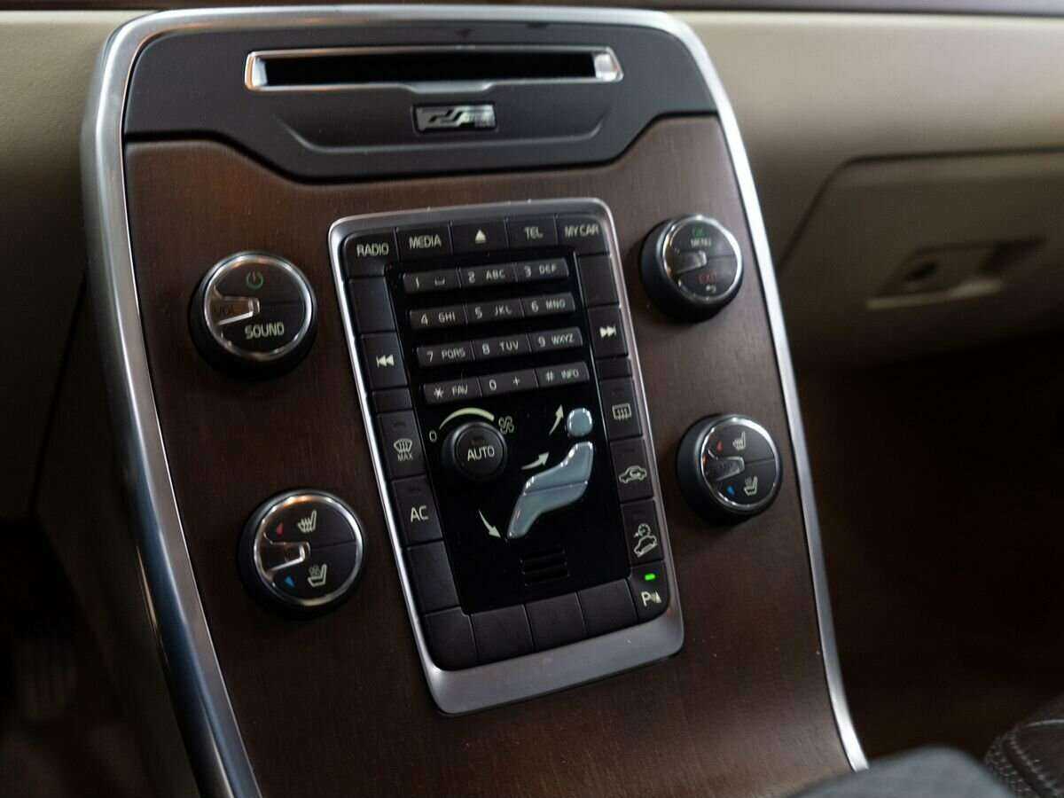 Volvo XC70 б/у, 2012, Автоматическая. Фото: #10