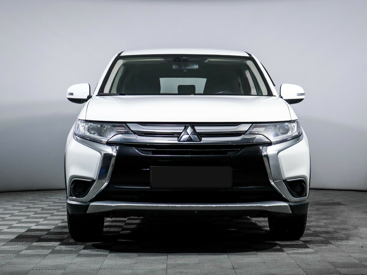 Mitsubishi Outlander б/у, 2018, Вариатор. Фото: #1