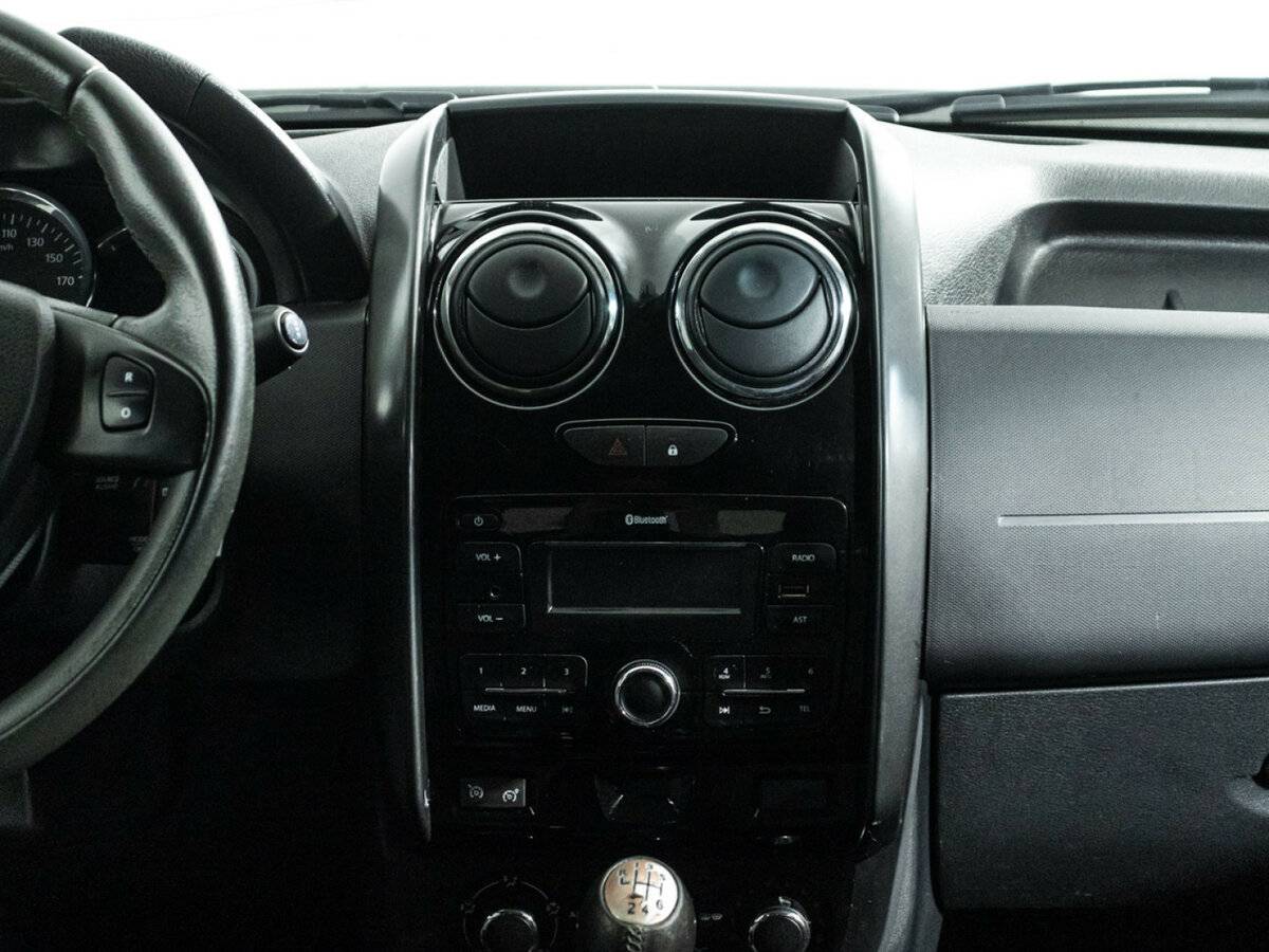 Renault Duster б/у, 2017, Механическая. Фото: #13