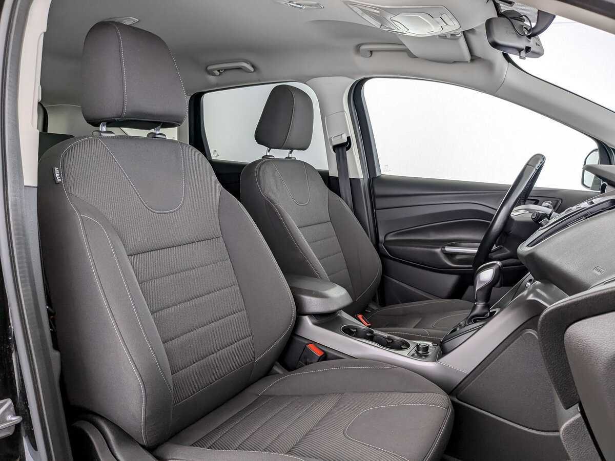 Ford Kuga б/у, 2016, Автоматическая. Фото: #18