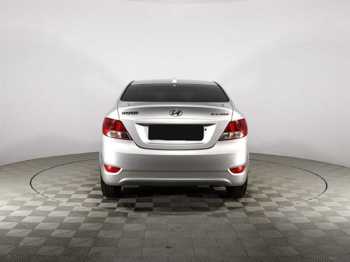 Hyundai Solaris б/у, 2012, Автоматическая. Фото: #6
