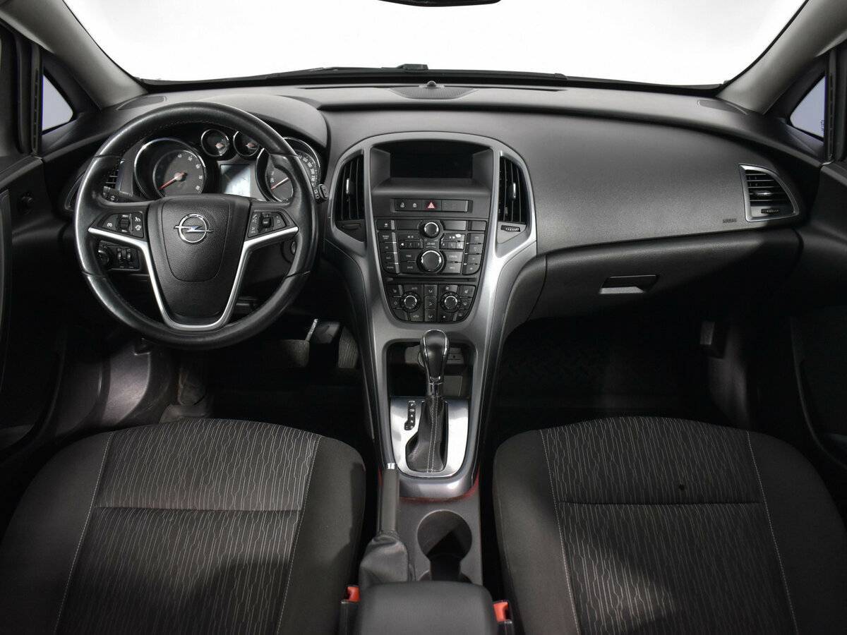 Opel Astra б/у, 2012, Автоматическая. Фото: #10