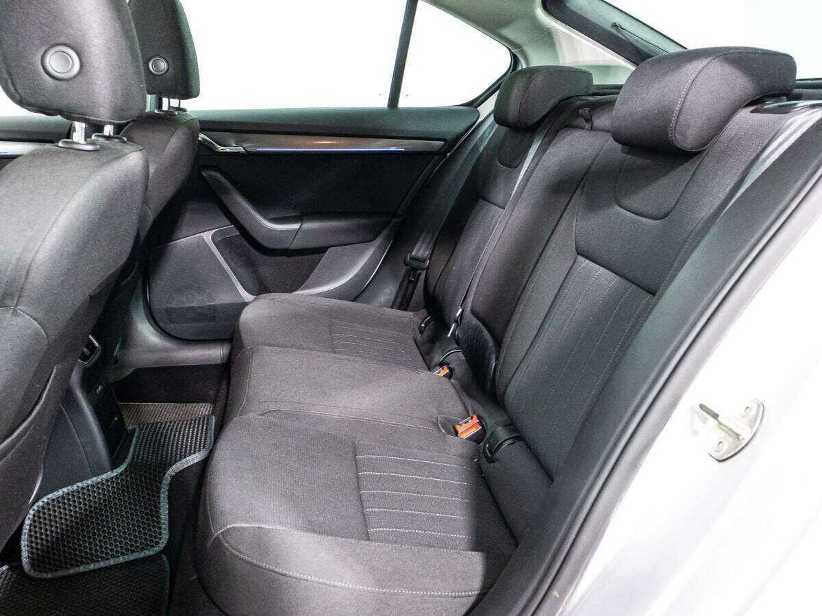 Skoda Octavia б/у, 2018, Механическая. Фото: #9