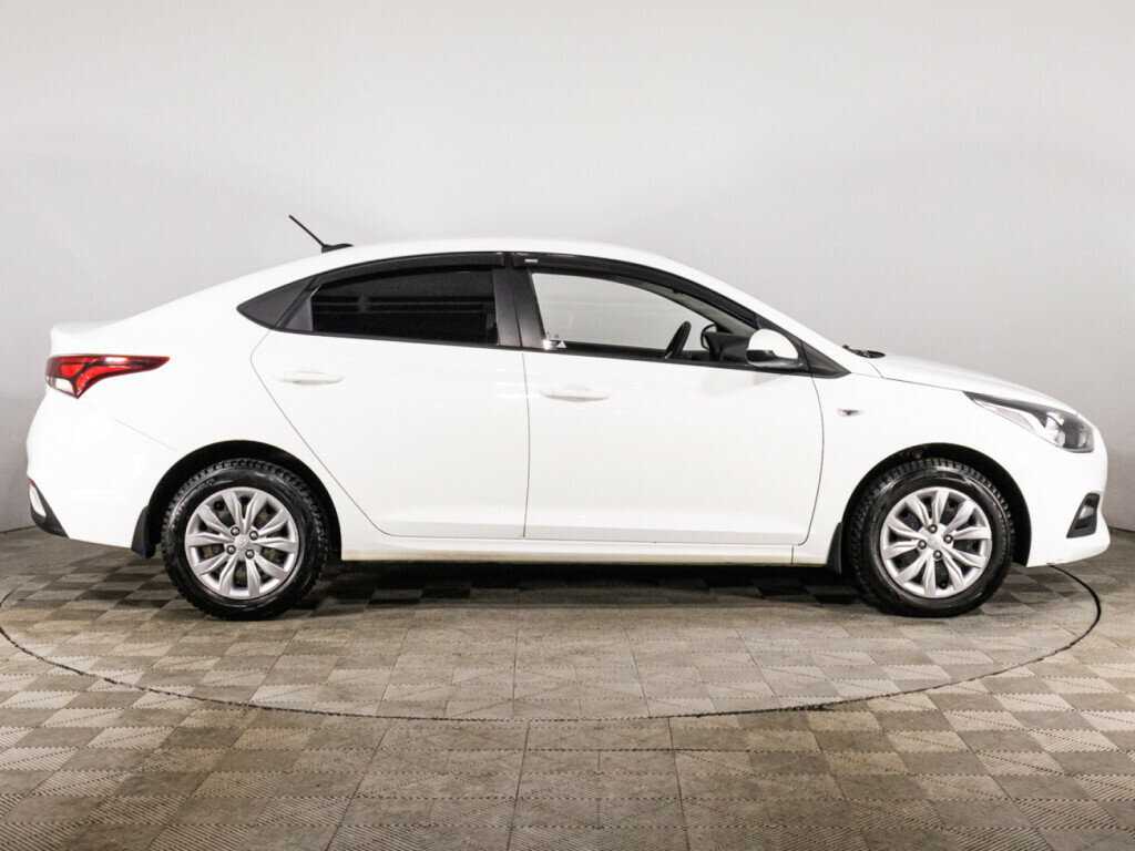 Hyundai Solaris б/у, 2017, Автоматическая. Фото: #3