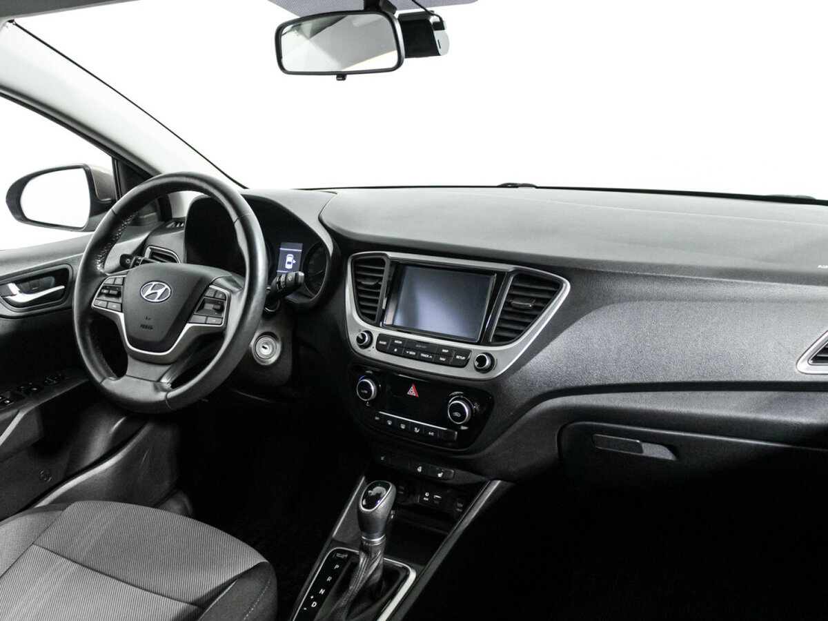 Hyundai Solaris б/у, 2018, Автоматическая. Фото: #8