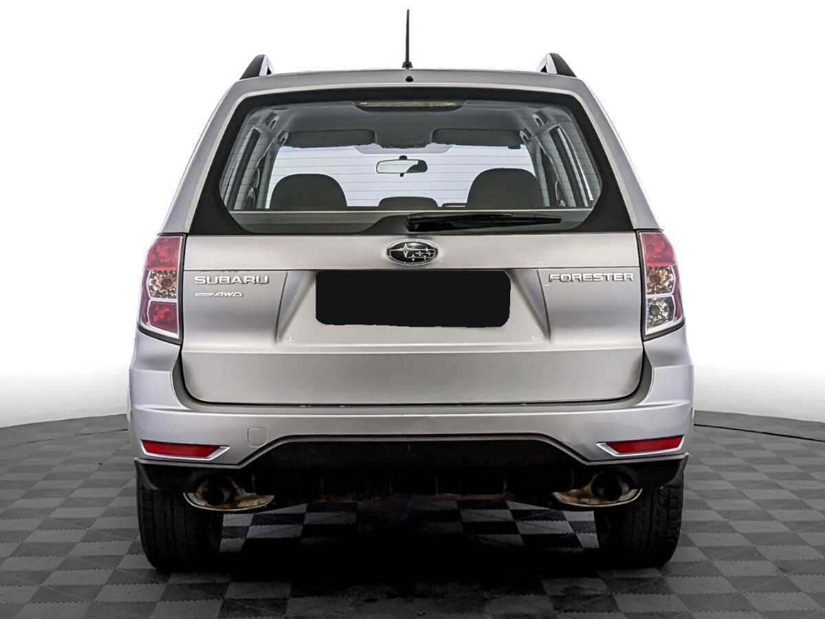 Subaru Forester б/у, 2012, Механическая. Фото: #5