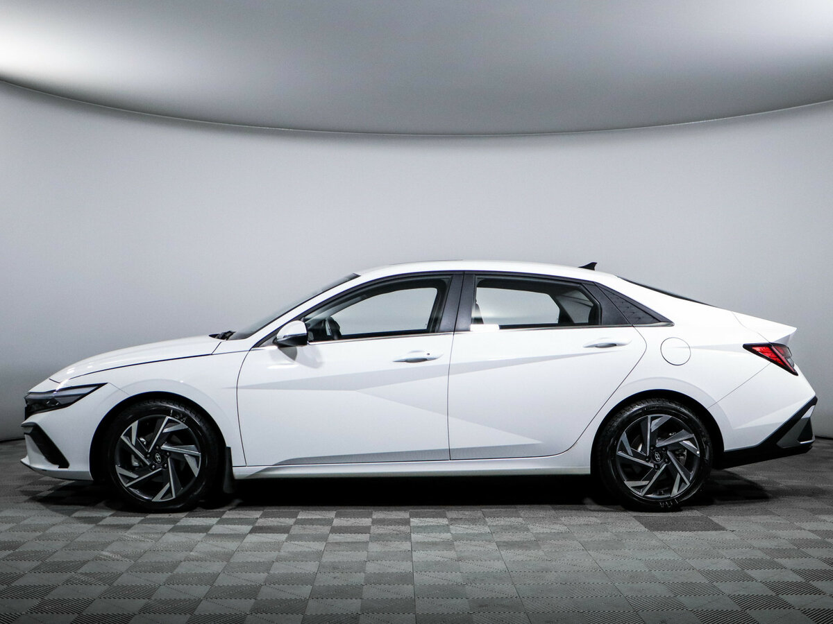 Hyundai Elantra б/у, 2023, Вариатор. Фото: #7