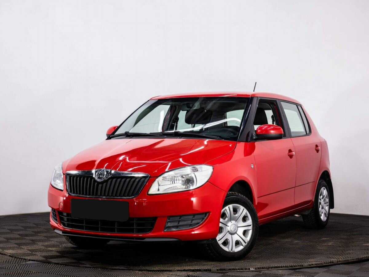 Skoda Fabia б/у, 2013, Механическая. Посмотреть фото