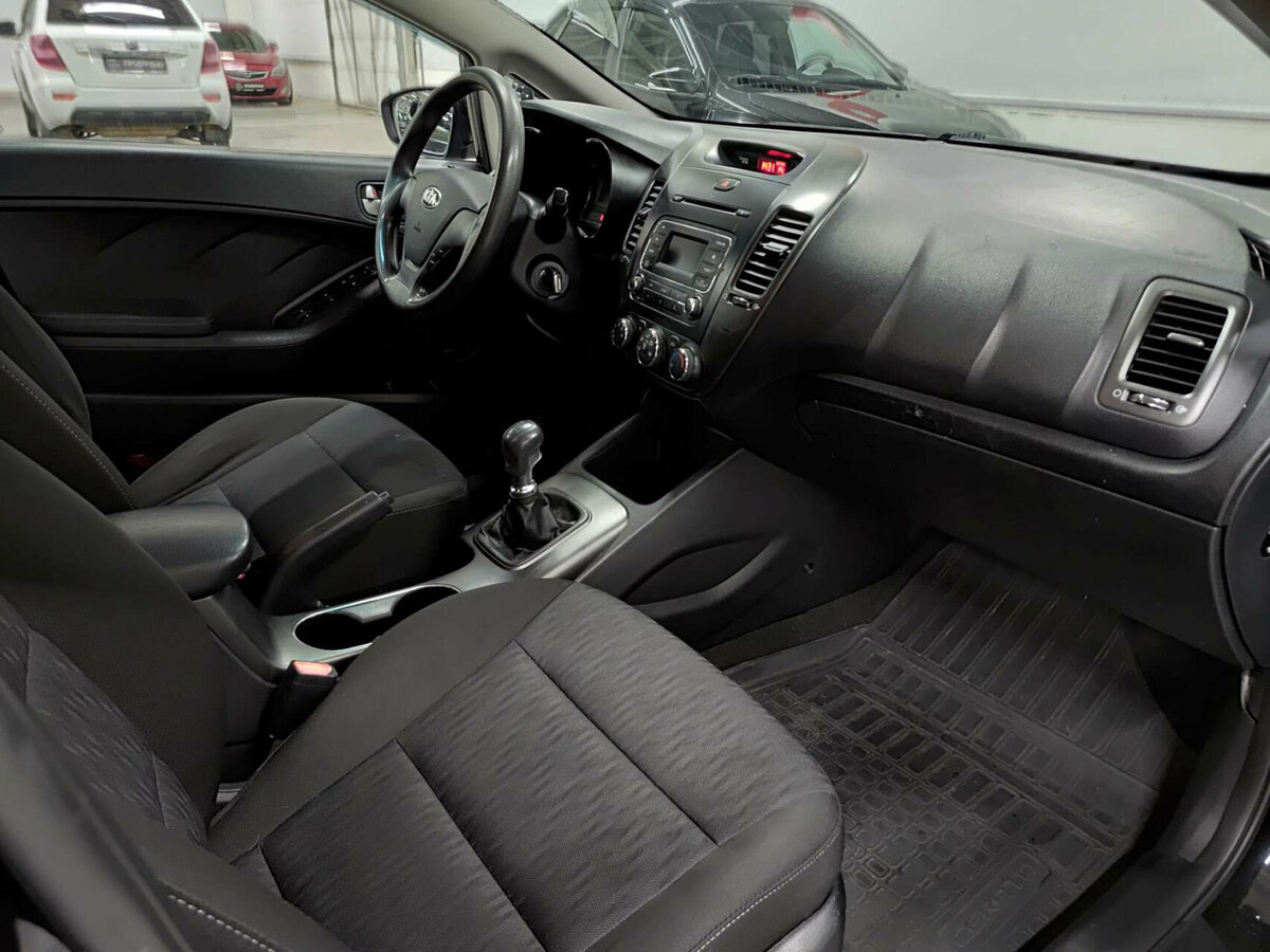 Kia Cerato б/у, 2013, Механическая. Фото: #10