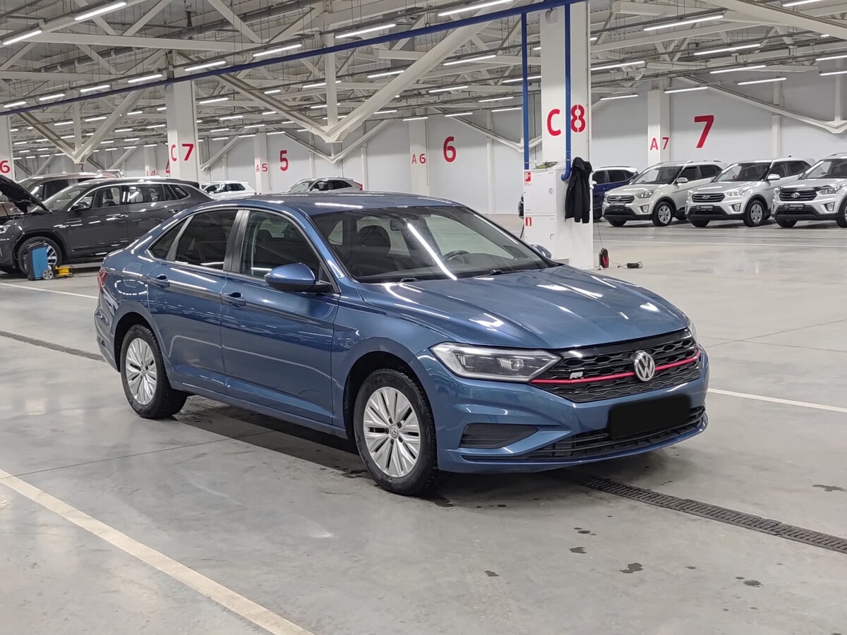 Volkswagen Jetta б/у, 2019, Автоматическая. Фото: #2