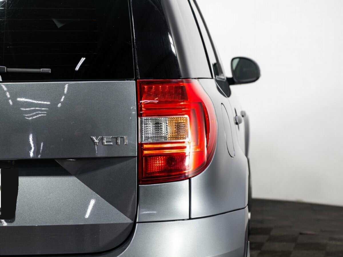 Skoda Yeti б/у, 2014, Механическая. Фото: #6