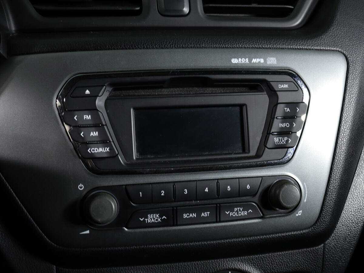 Kia Rio б/у, 2013, Механическая. Фото: #13
