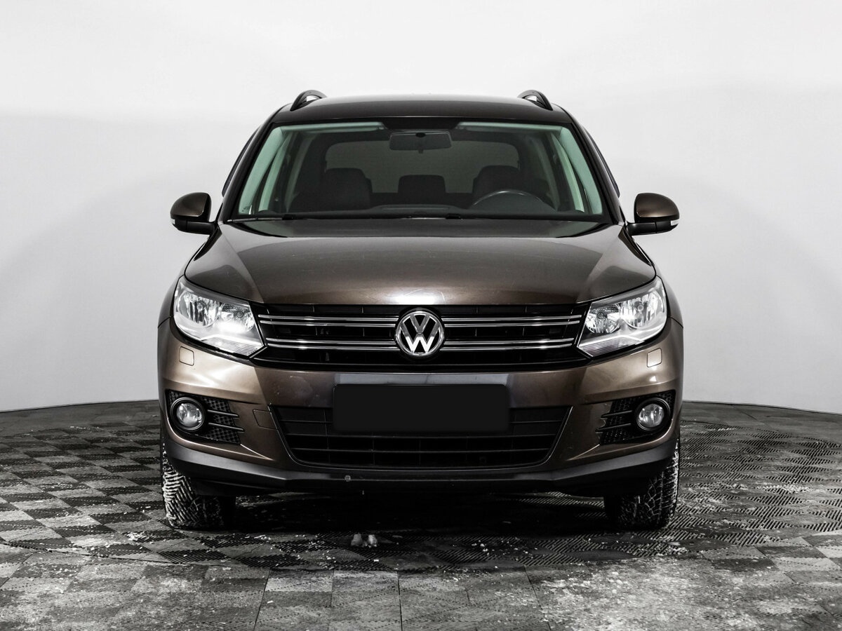 Volkswagen Tiguan б/у, 2014, Механическая. Фото: #1
