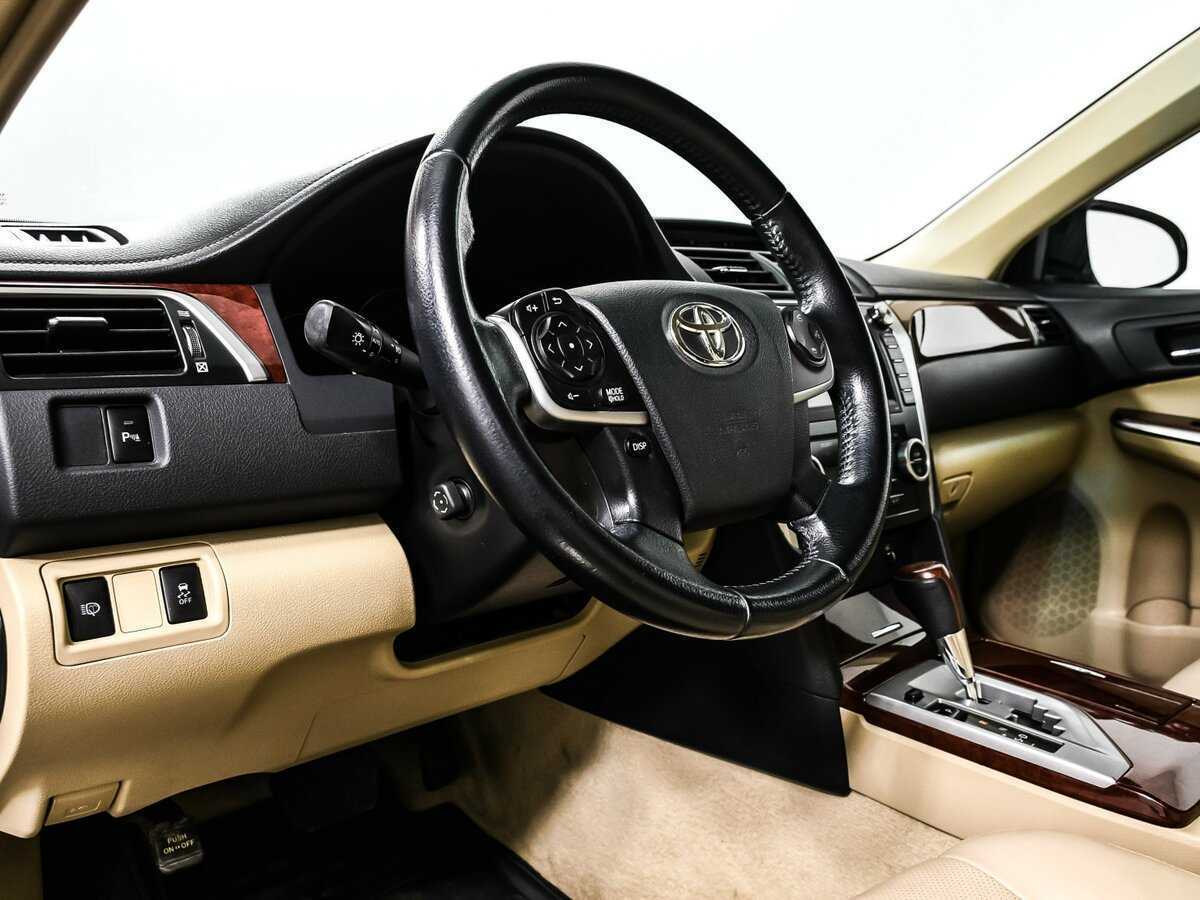 Toyota Camry б/у, 2013, Автоматическая. Фото: #12