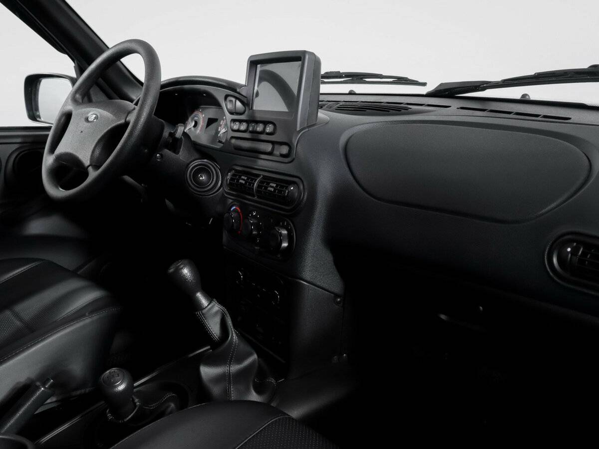 Lada (ВАЗ) Niva Travel б/у, 2024, Механическая. Фото: #8