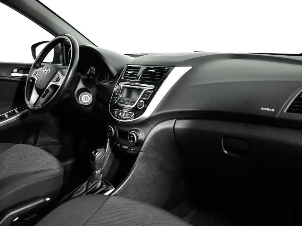 Hyundai Solaris б/у, 2016, Автоматическая. Фото: #8