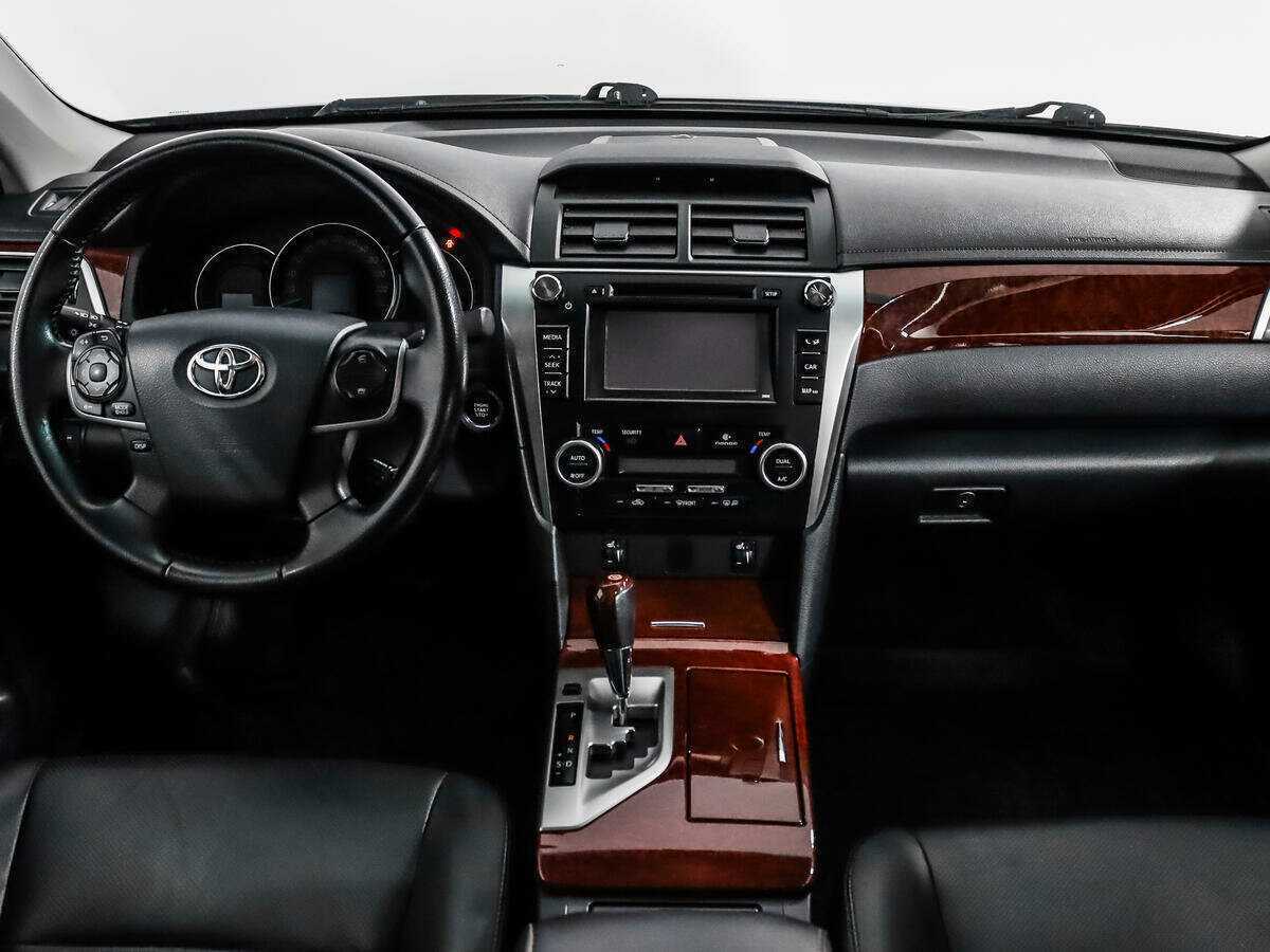 Toyota Camry б/у, 2014, Автоматическая. Фото: #13