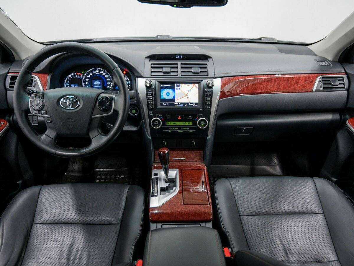 Toyota Camry б/у, 2014, Автоматическая. Фото: #10