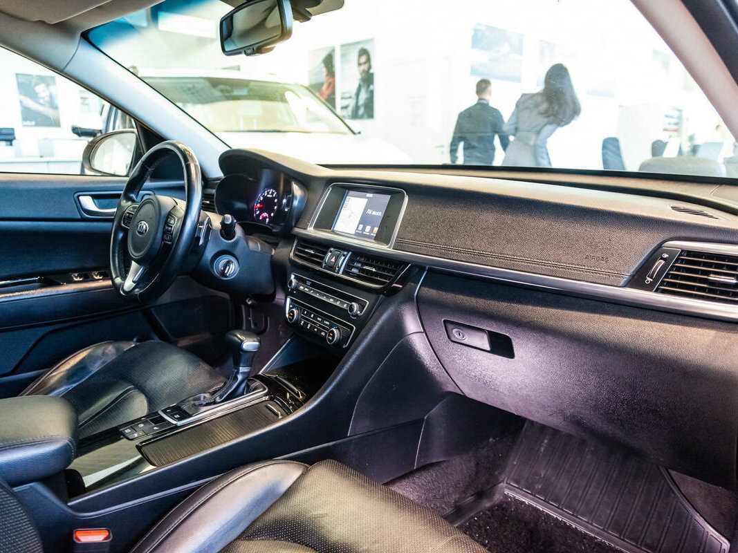 Kia Optima б/у, 2017, Автоматическая. Фото: #5