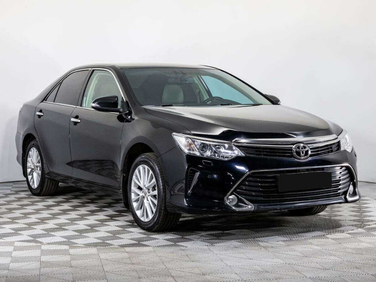 Toyota Camry б/у, 2015, Автоматическая. Фото: #2