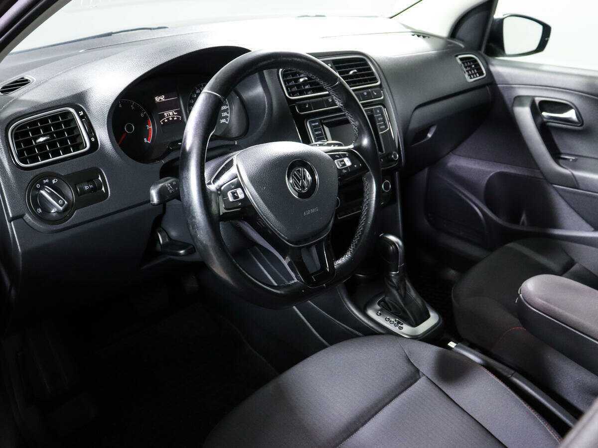 Volkswagen Polo б/у, 2017, Автоматическая. Фото: #13