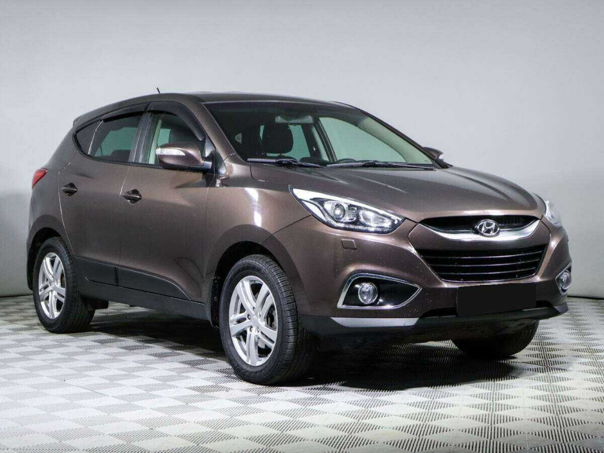 Hyundai ix35 б/у, 2014, Автоматическая. Фото: #2