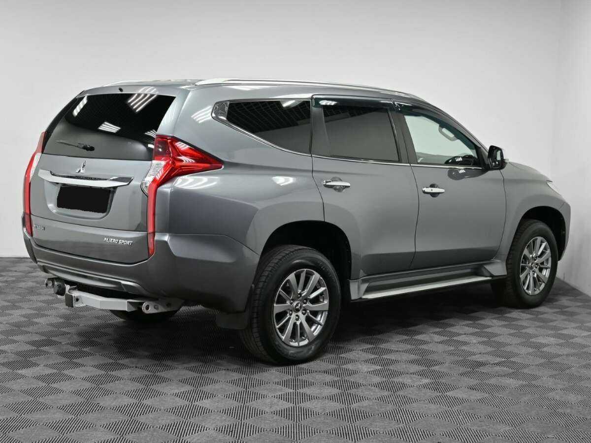 Mitsubishi Pajero Sport б/у, 2017, Автоматическая. Фото: #1