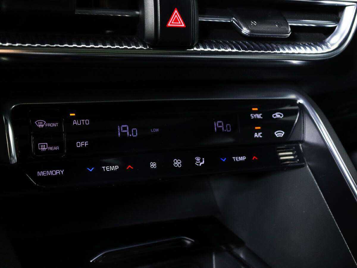 Kia K5 б/у, 2021, Автоматическая. Фото: #17