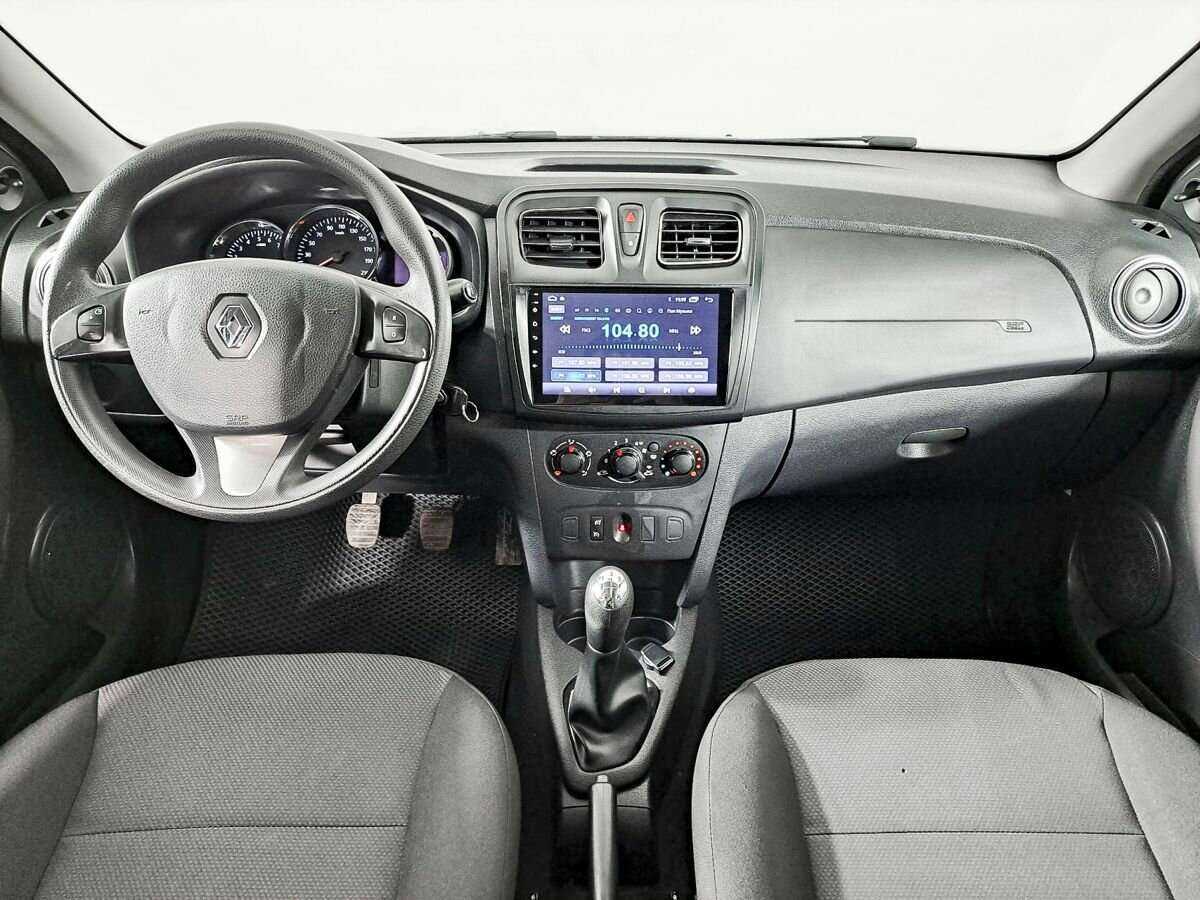 Renault Sandero б/у, 2018, Механическая. Фото: #9