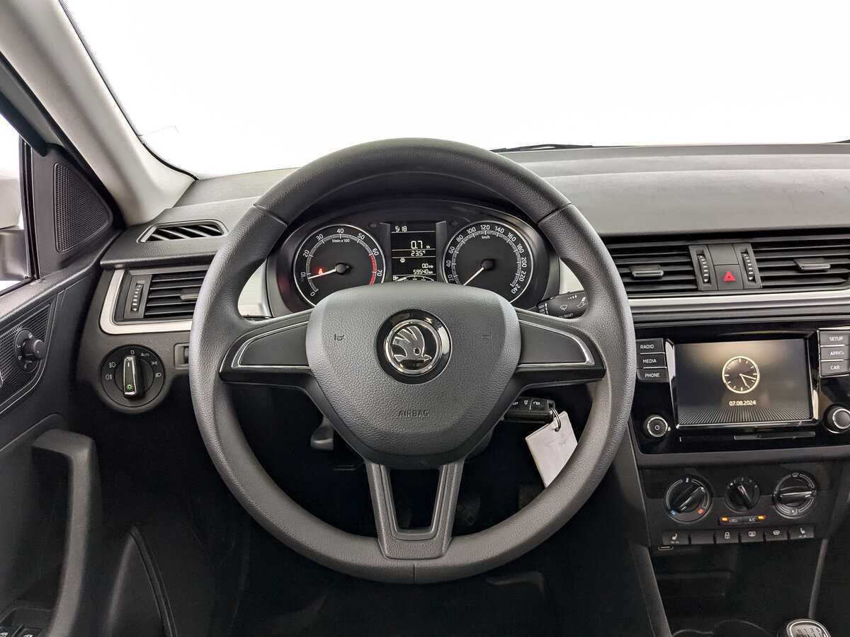 Skoda Rapid б/у, 2019, Механическая. Фото: #16