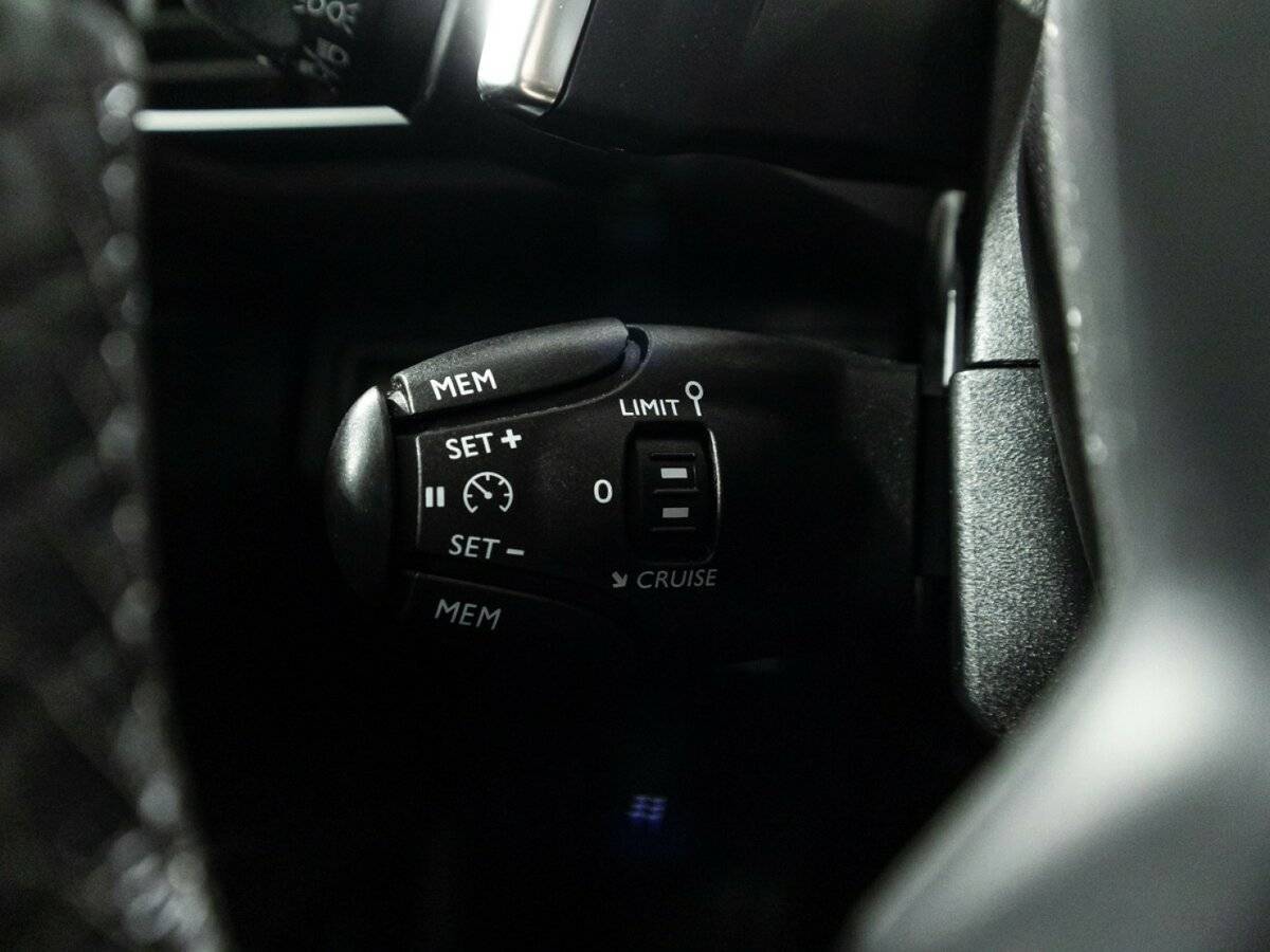 Peugeot 3008 б/у, 2017, Автоматическая. Фото: #21