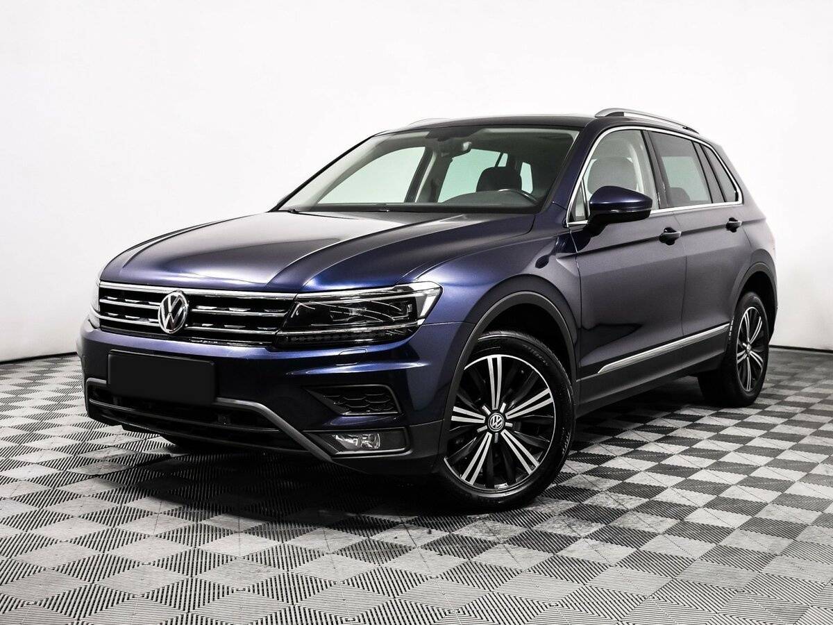 Volkswagen Tiguan б/у, 2017, Роботизированная. Посмотреть фото