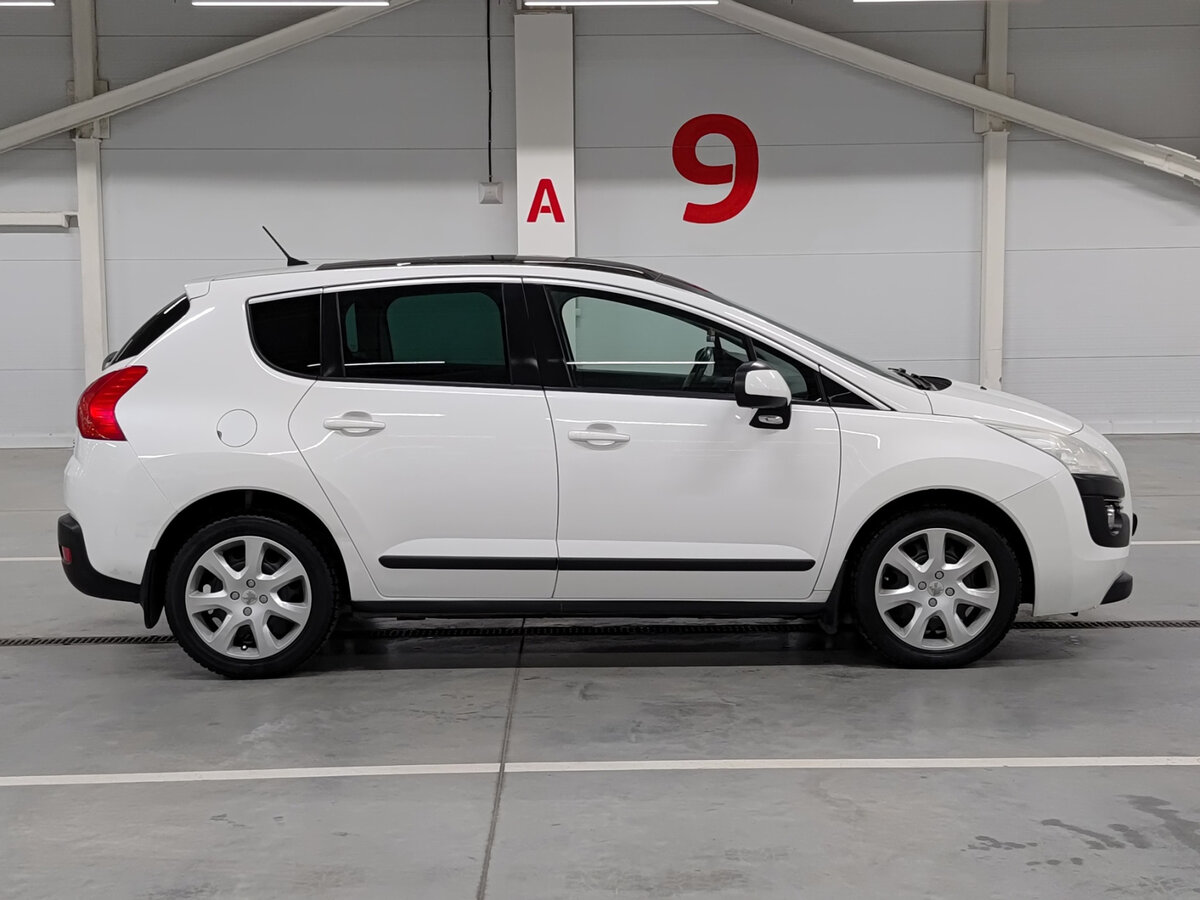 Peugeot 3008 б/у, 2012, Механическая. Фото: #3