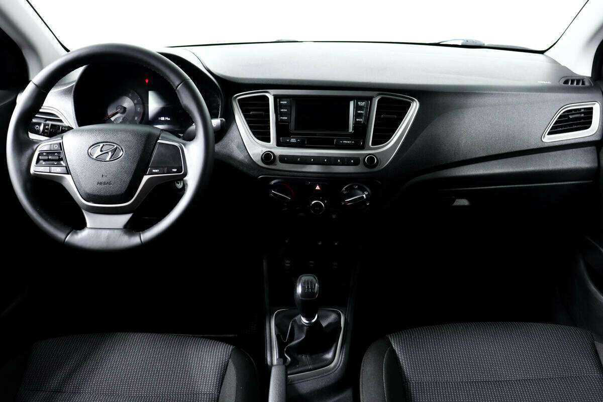 Hyundai Solaris б/у, 2021, Механическая. Фото: #10