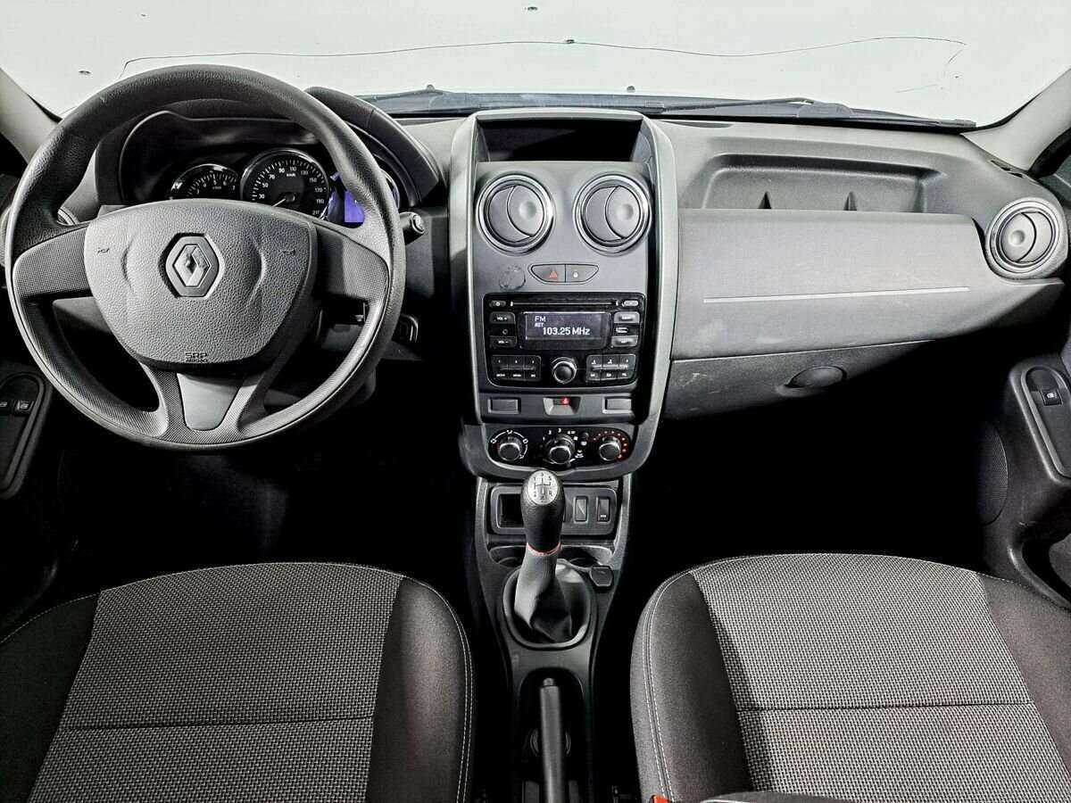 Renault Duster б/у, 2015, Механическая. Фото: #9