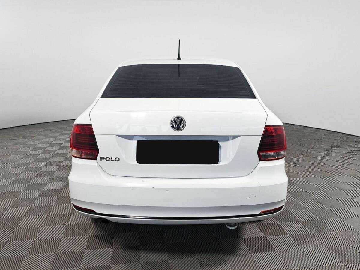 Volkswagen Polo б/у, 2016, Механическая. Фото: #5
