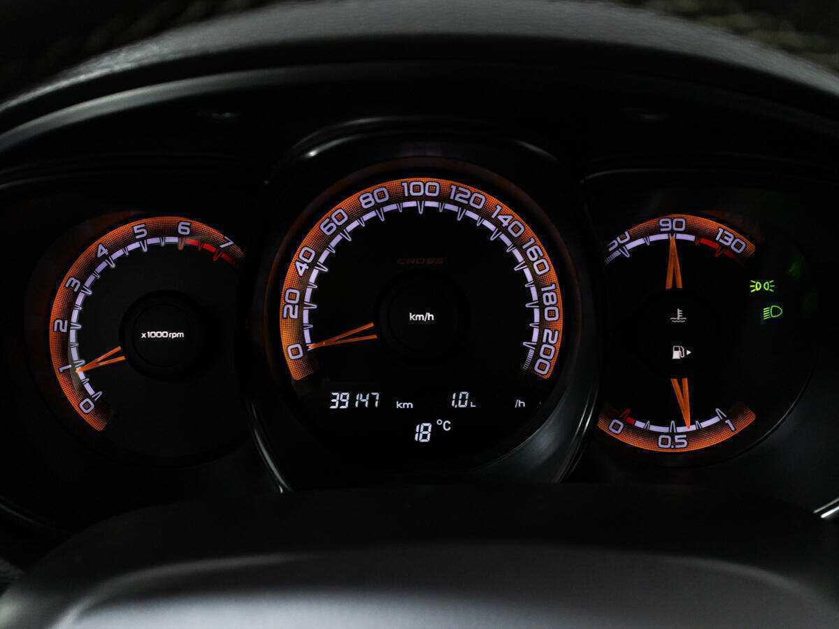 Lada (ВАЗ) Vesta б/у, 2021, Механическая. Фото: #11