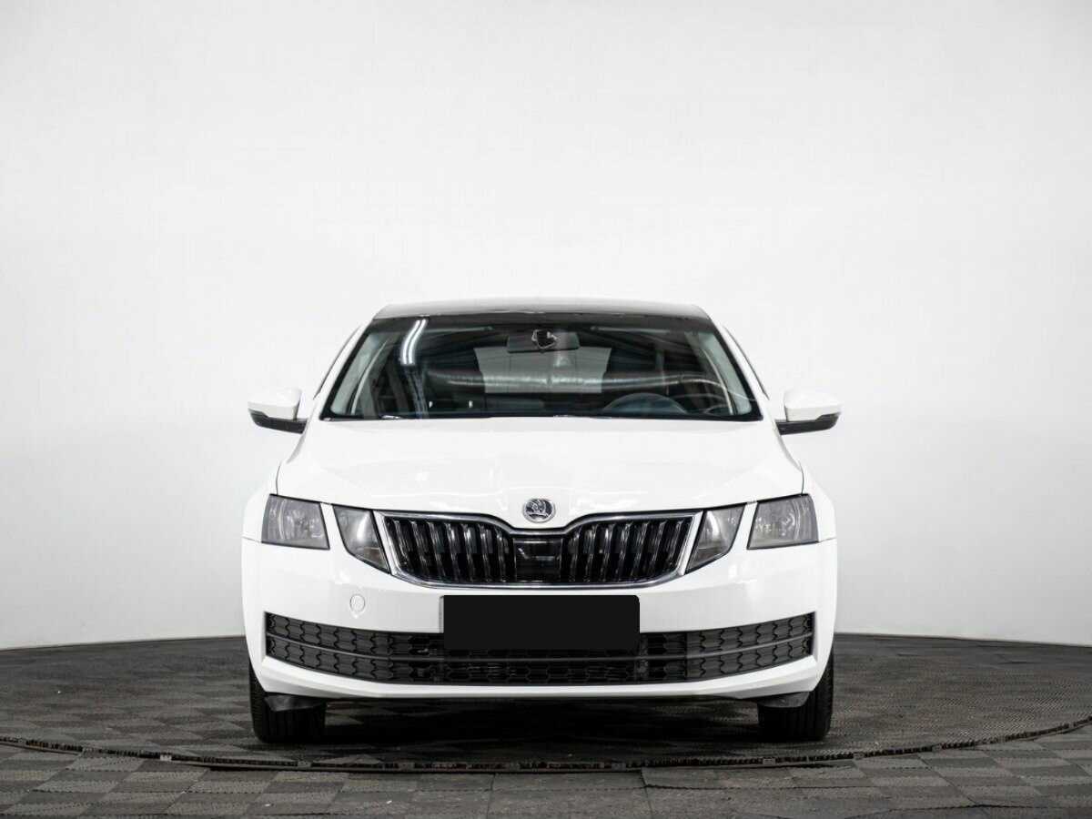 Skoda Octavia б/у, 2017, Автоматическая. Фото: #1