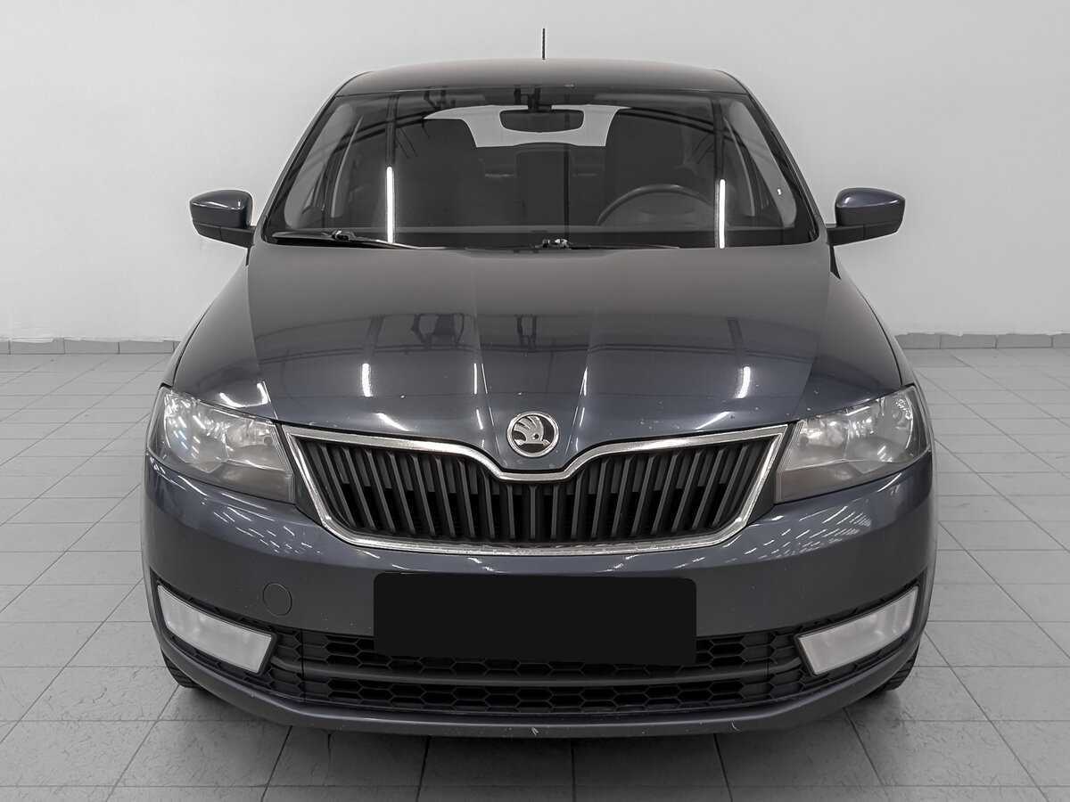 Skoda Rapid б/у, 2016, Механическая. Фото: #1