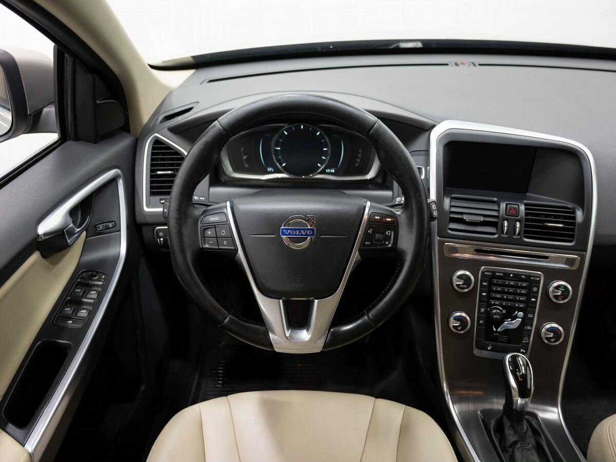 Volvo XC60 б/у, 2014, Автоматическая. Фото: #13