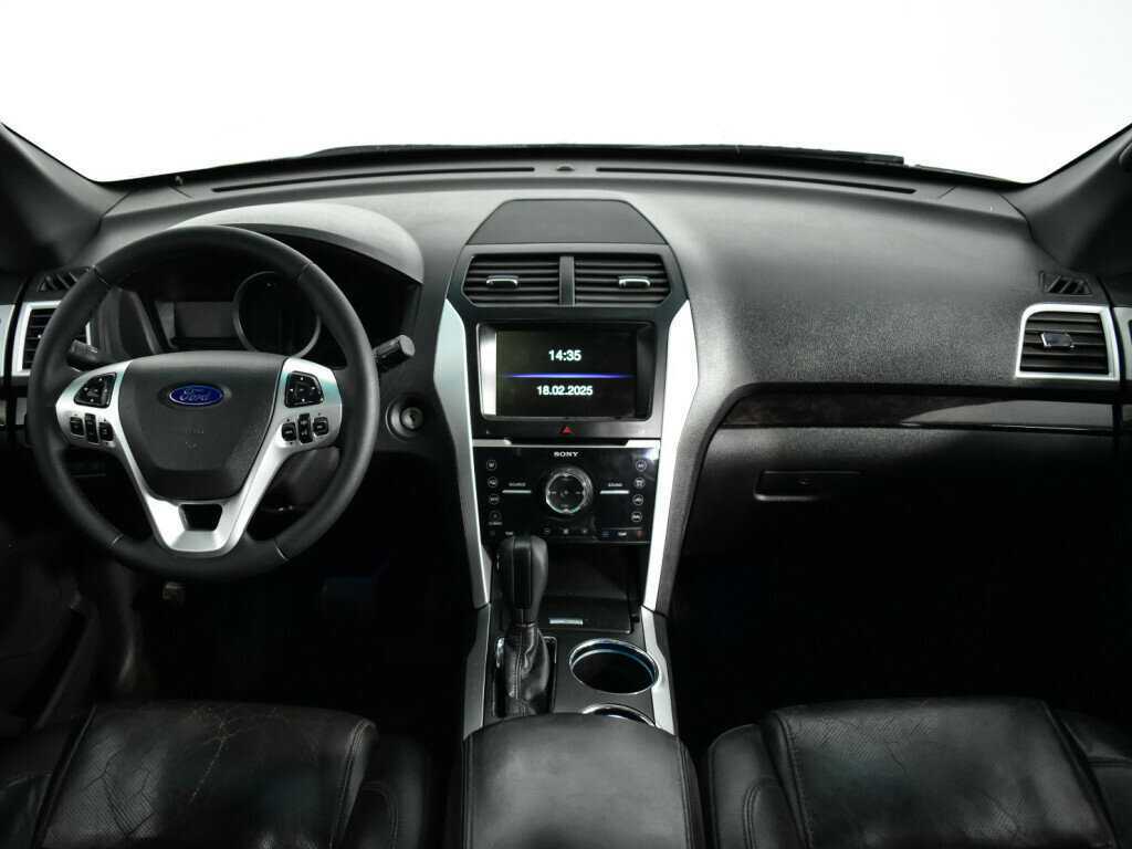 Ford Explorer б/у, 2014, Автоматическая. Фото: #11