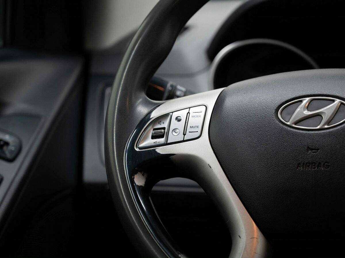 Hyundai ix35 б/у, 2013, Механическая. Фото: #13